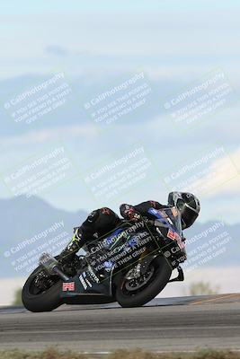 media/Nov-16-2025-Race Pace (Sun) [[8c5fa54630]]/Non Verified Riders (1st 20 Minutes)/7-Turn 9 Entry (210pm)/